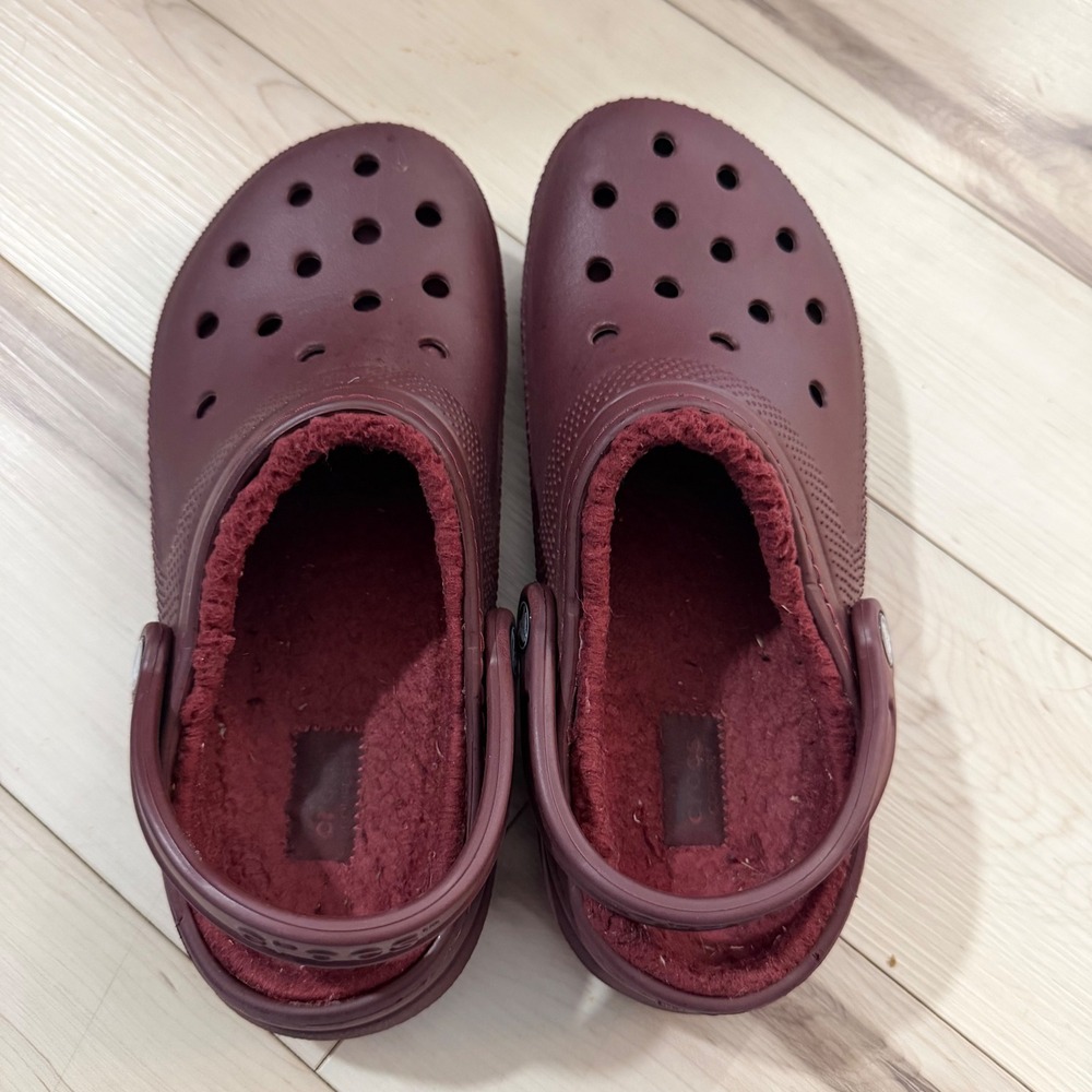 Crocs Classic Lined Clog Burgundy Maroon Women 9 Men 7 Fuzzy Fleece Comfort Shoe - Picture 2 of 5